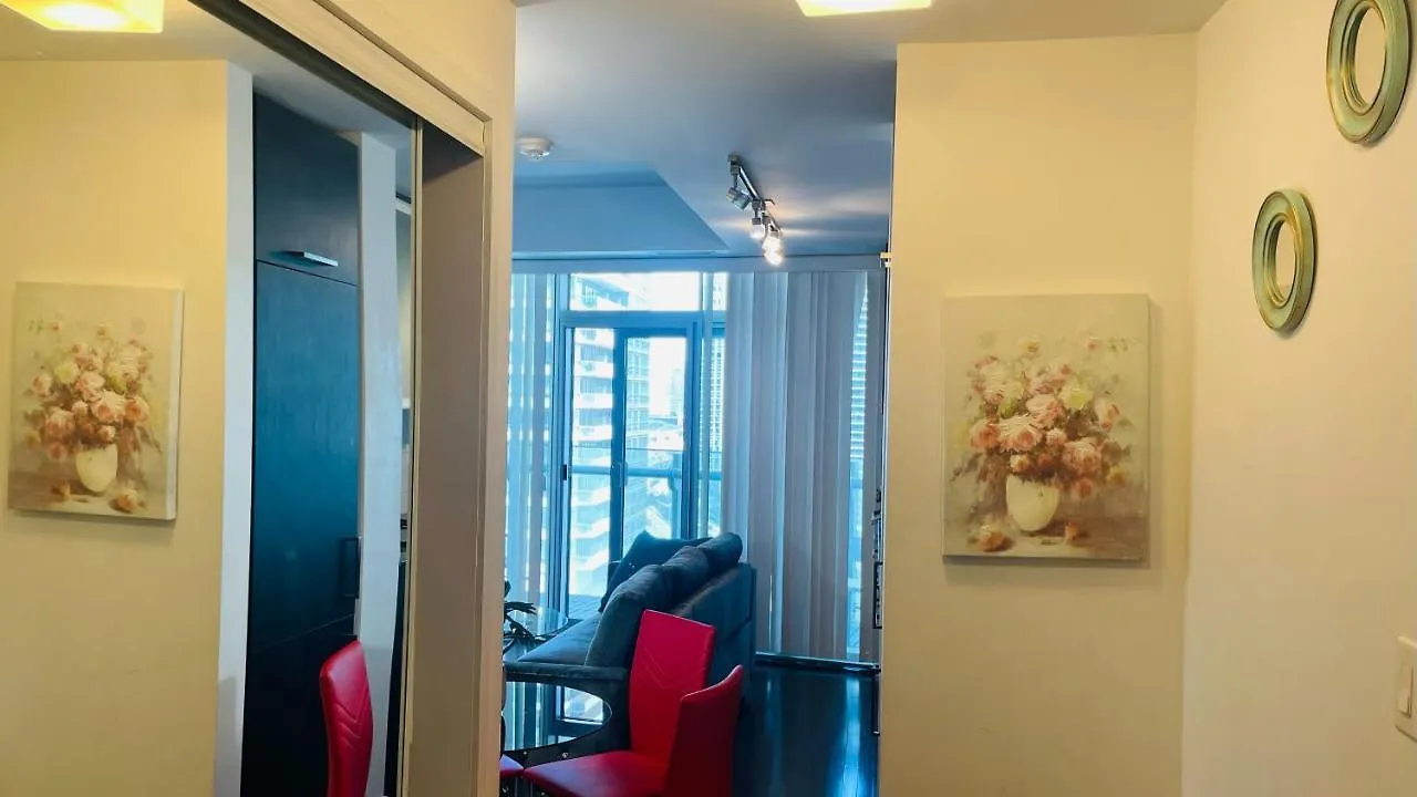 Hotel Comfort Opulence Suites Downtown High Floor Condo With Balcony Toronto Canada